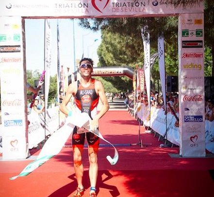 Samer Ali-Saad gana el Triatlón de Sevilla