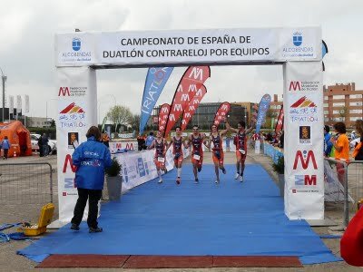 Mehr als 1.000 Athleten treten an diesem Wochenende in der spanischen Duathlon Team Meisterschaft in Soria an