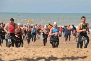 Samer Ali Guardia y María Pujol se imponen en el Triatlón Cádiz 2012