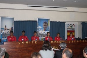 Offizielle Präsentation des spanischen Triathlon-Teams, das an den Olympischen Spielen in London teilnehmen wird
