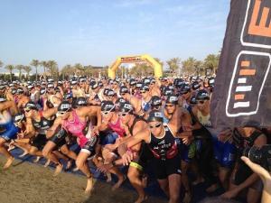 The Valencian community gets involved with the triathlon WILD WOLF Triathlon Series by POLAR Bate participation records