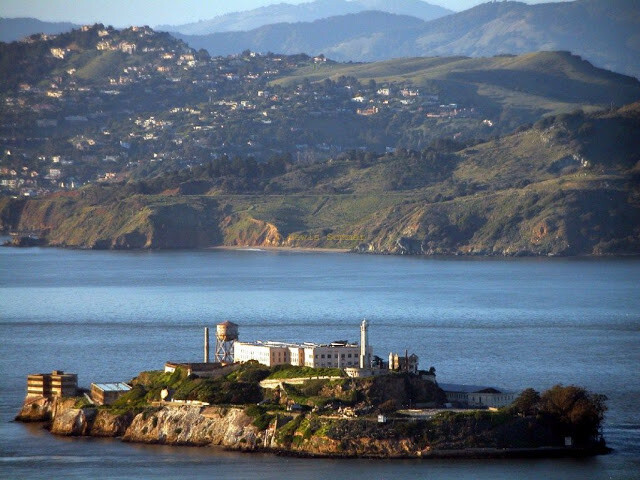 Gómez Noya abre la temporada en la Fuga de Alcatraz