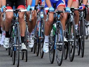 Los ciclistas podrán circular en grupo y en paralelo