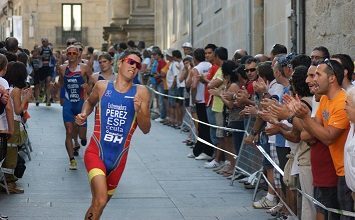 josemi se impone en el Timanfaya Triatlón