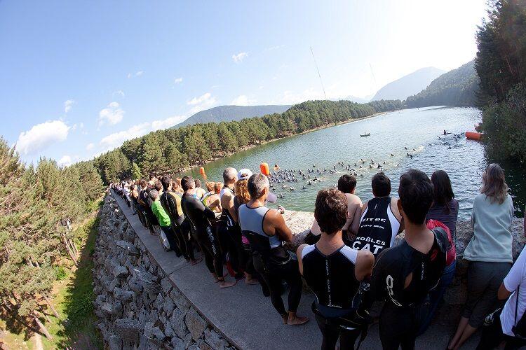 Salida de natación en el lago d’Engolasters