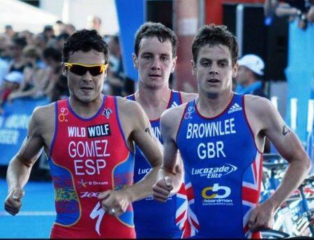 Gomez Noya y los hermanos Brownlee