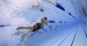 Willst du schneller schwimmen? Ändere deine Atmung