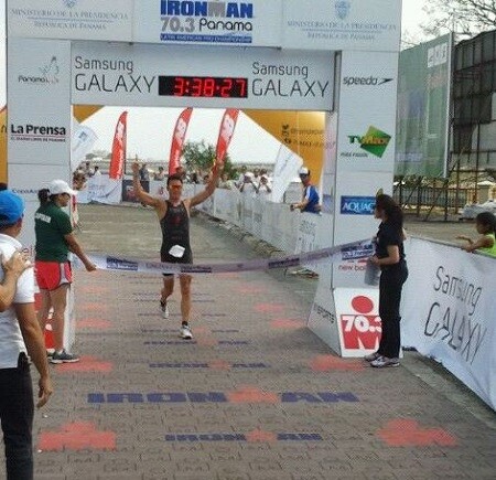 Victoria Gómez NOya en ironman 70.3 Panamá