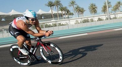 Eneko Llanos Triatlón abu Dahbi