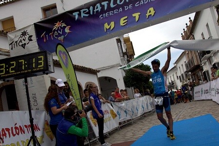 Iván Tejero wins the Titan Sierra de Cadíz