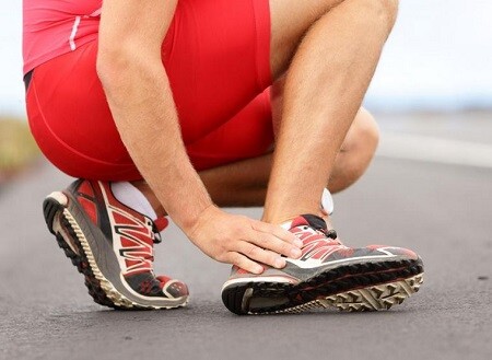 Injuries in foot race