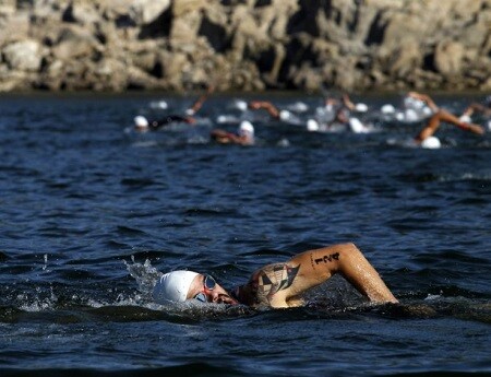 Schwimmen der Tri Cross Series Madrid