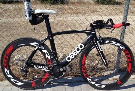 CEEPO Katana bicycle with Max'sSystem components