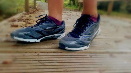 SKECHERS GO RUN FAHRT 4 UND GO RUN 4