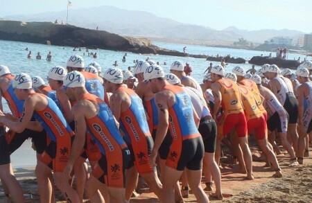 salida de un club de Triatlón