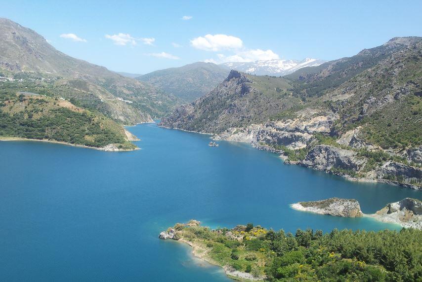 Embalse Sierra Nevada