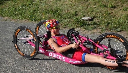 Eva Moral, paratriathlete