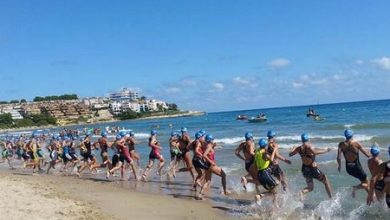 Salida femenina del Campeonato de España de Triatlón