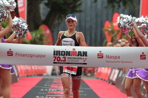 Camila Pedersen no Campeonato Europeu Ironman 70.3