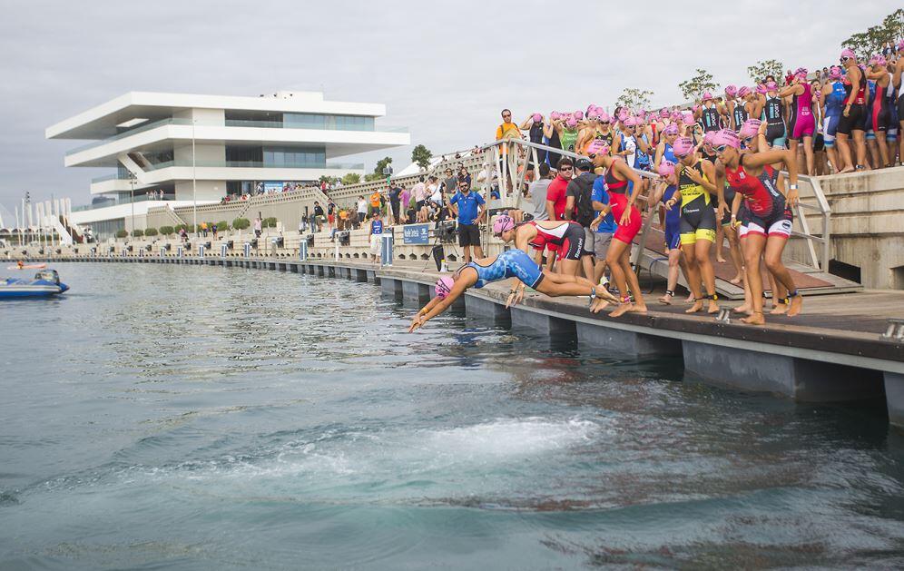 Salida del Valencia Triatlón
