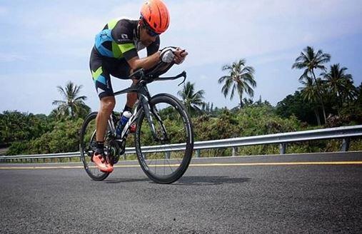 A bicicleta de Eneko Llanos para a Kona 2015