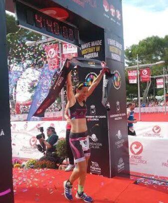 Podium femenino en Challenge Paguera