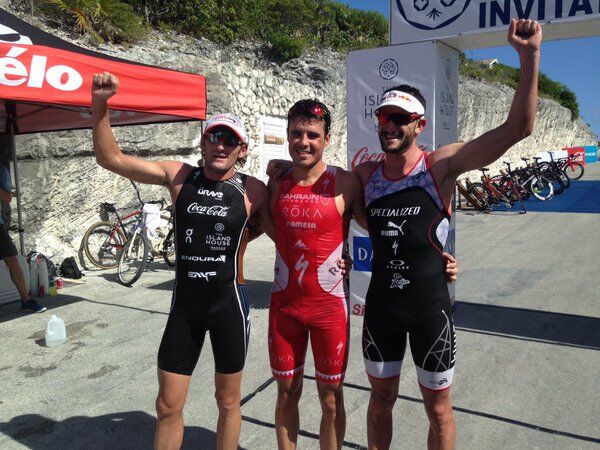Javier Gómez Noya gana la general del Island House Triathlon.