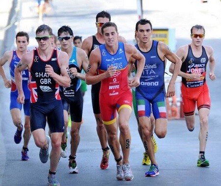 Nan Oliveras alla Coppa del Mondo di Triathlon