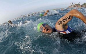 Speed ​​in swimming in triathlon