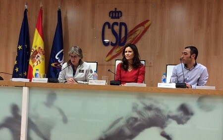 presentazione del libro Origine degli sport femminili in Spagna