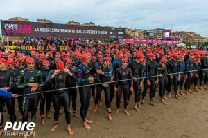 Pure Triathlon start