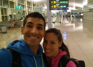 Sara Loerh, en el Aeropuerto rumbo a argentina