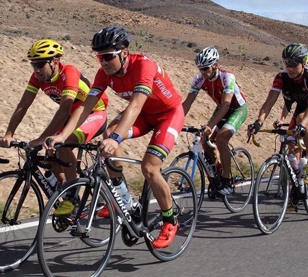 Javier Gómez Noiya concentrated in Fuerteventura