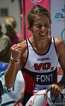 Leonor Font at the finish line