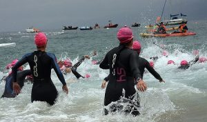 swimming of the Zarautz Triathlon