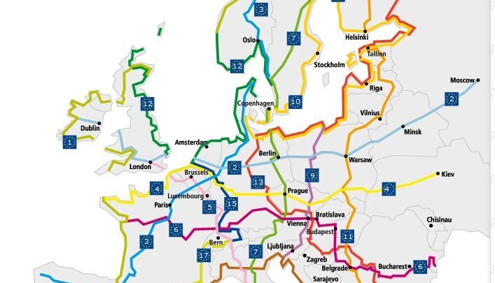 Mappa degli itinerari ciclabili in Europa Eurovelo
