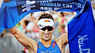 Mario Mola en carrera a pie en Abu Dhabi