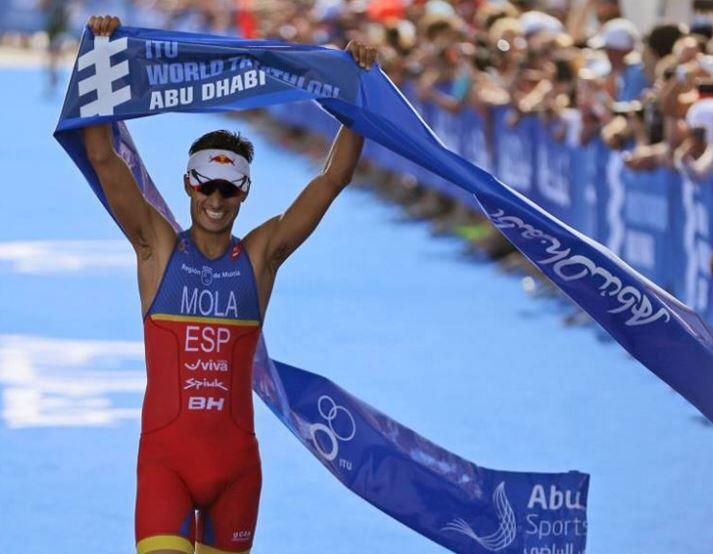 Mario Mola en Abu Dhabi