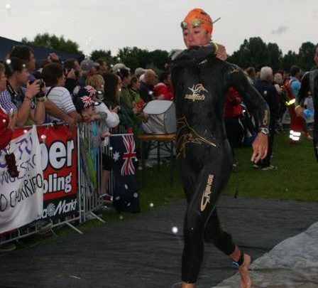 Ruth Gómez coming out of the water