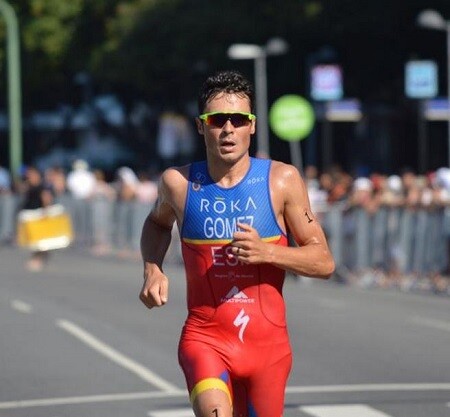 Gomez Noya renuncia al mundial de triatlón
