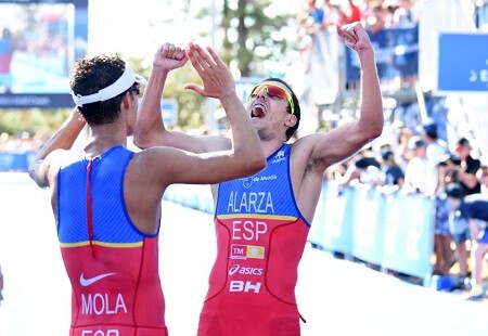 Mario Mola e Fernando Alarza em Gold Coast