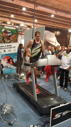 Ricardo abad, atleta Skechers all'Ironman Lanzarote