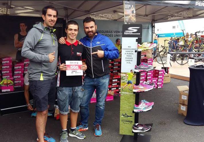 Esteban stand Skechers Ironman lanzarote