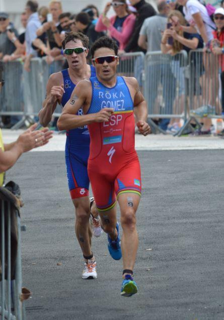 Javier Gómez Noya corriendo en Lisboa