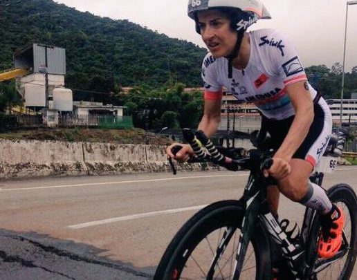 Gurutze Frades, die im Ironman Brazil konkurrieren