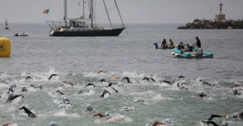 Sfida di nuoto Cascais