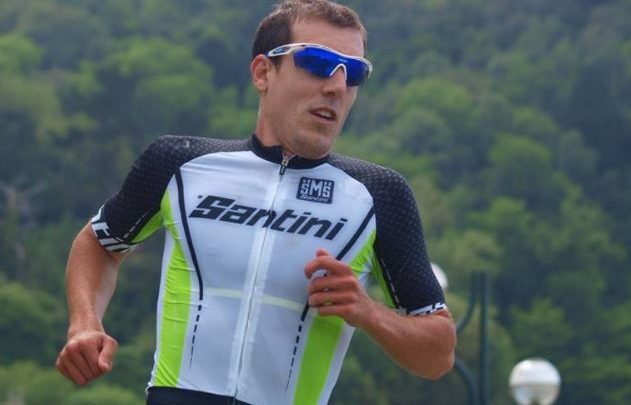 Fernando Alarza corre nel Triathlon Zaratuz