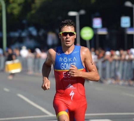 Javier Gómez Noya tombe aux Jeux olympiques de Rio