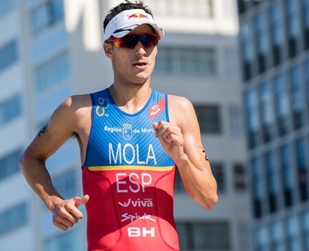 Mario Mola