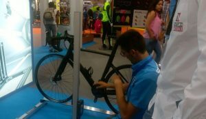 Averigua como encontrar tu posición óptima en la bici en Unibike gracias a Bikefitting